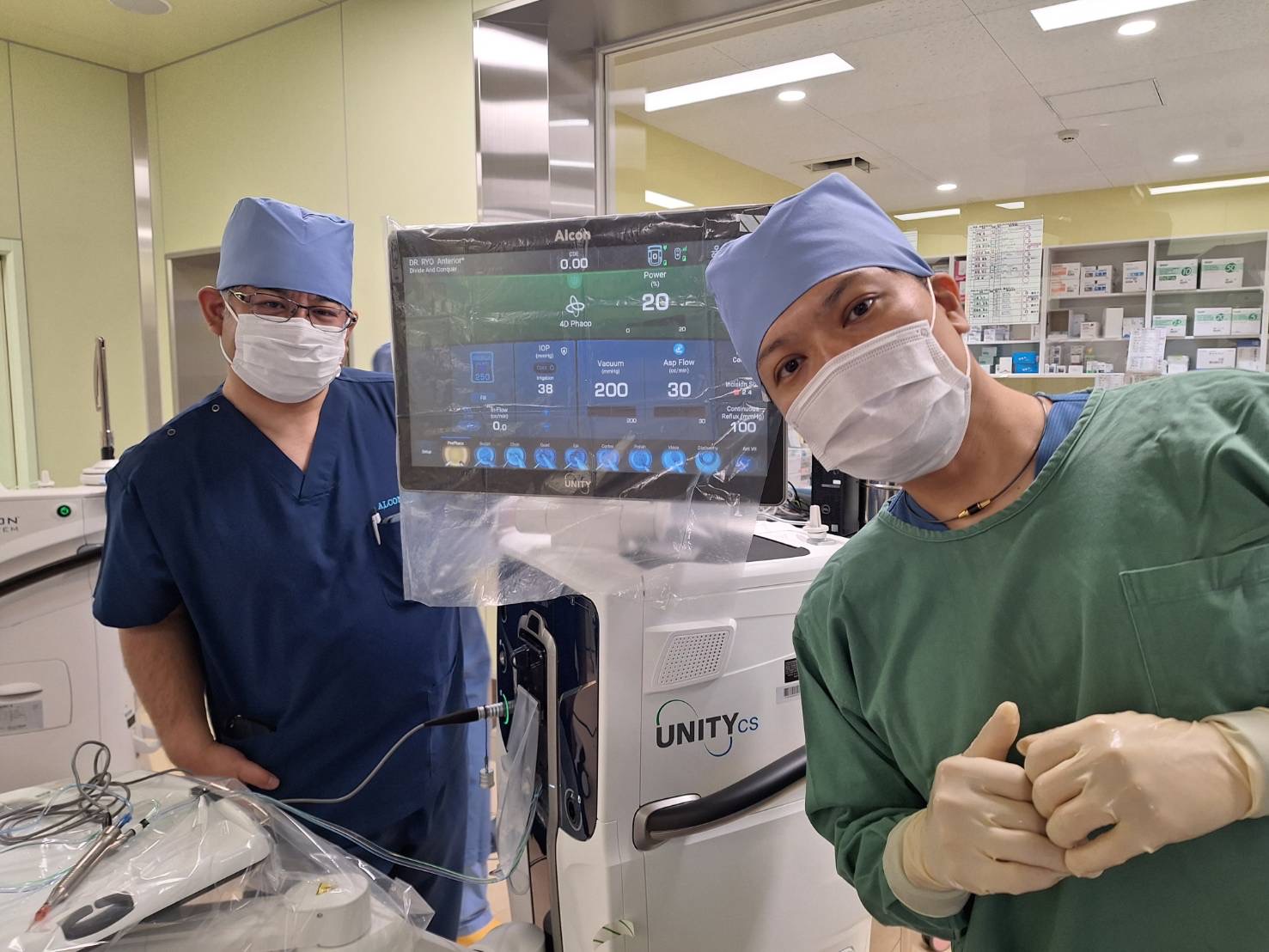 Alcon社製 新型白内障手術装置「UNITY CS」初稼働(糸満院) | 医療法人水晶会安里眼科